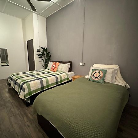 Ipoh Zing Vale - Family & Couple Suite 외부 사진