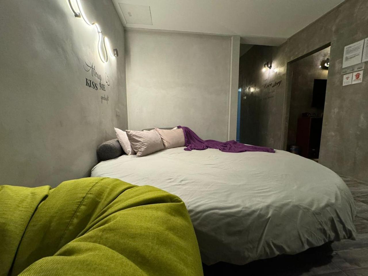 Ipoh Zing Vale - Family & Couple Suite 외부 사진